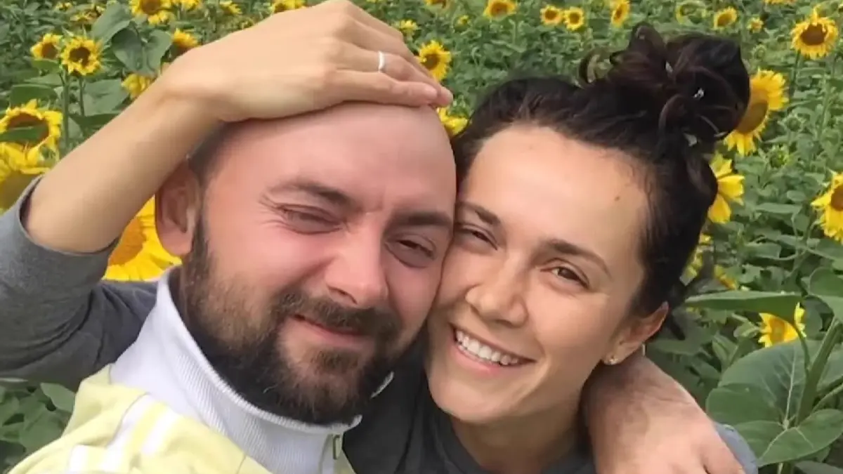 Вдова фронтмена гурту ADAM випустила його останню пісню-сповідь (відео)