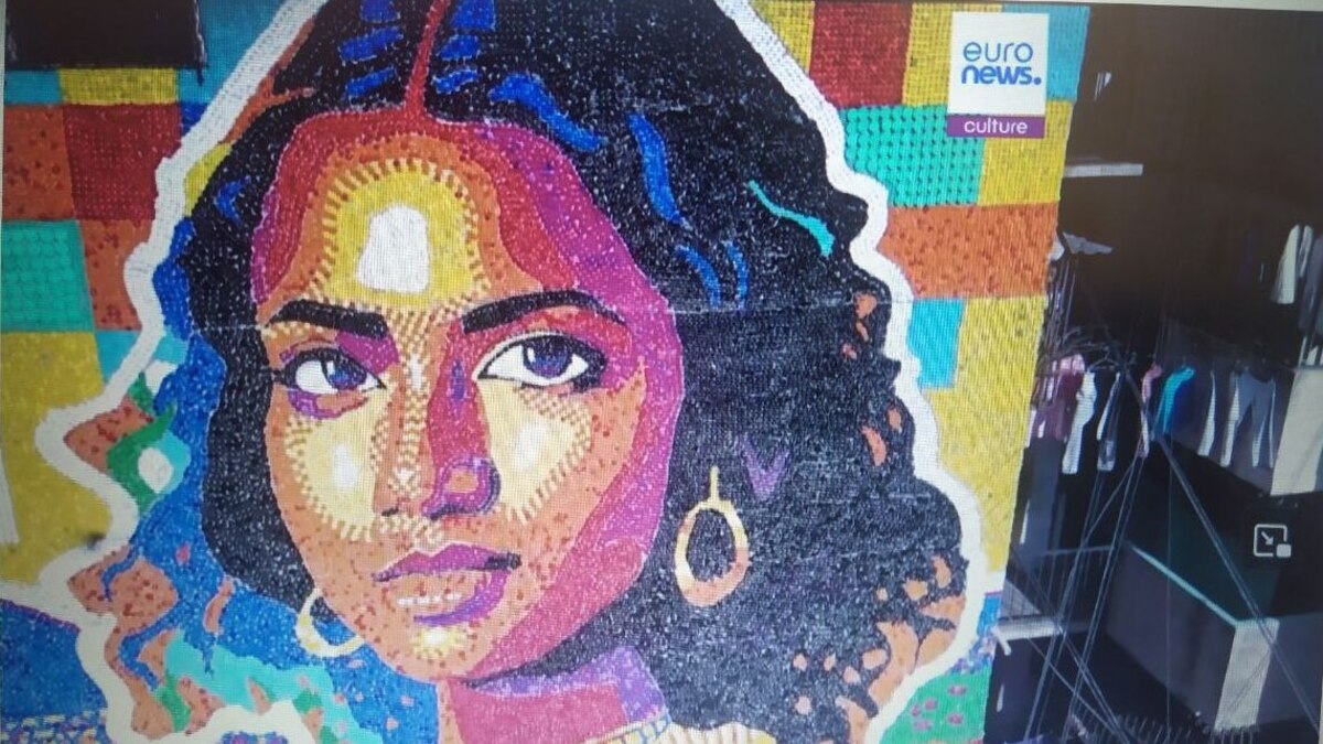 Венесуельський художник створив у Сальвадорі рекордну фреску з пластику