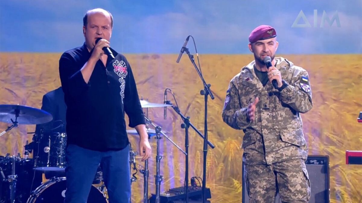 Майор ВСУ Михаил Бондарь осуществил музыкальную мечту на большой сцене (видео)