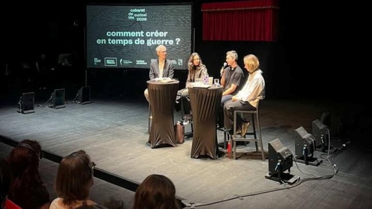 Центр сучасної культури Дніпра презентував місто на Сезоні України у Франції