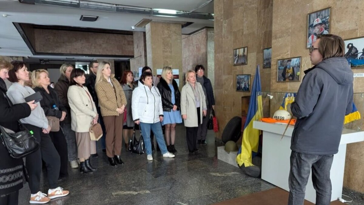 Вчителі Кам’янського ліцею №38 шукали натхнення в історії