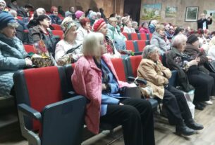 От чествования классиков до музыкальных поздравлений: весенние посиделки в музее истории города