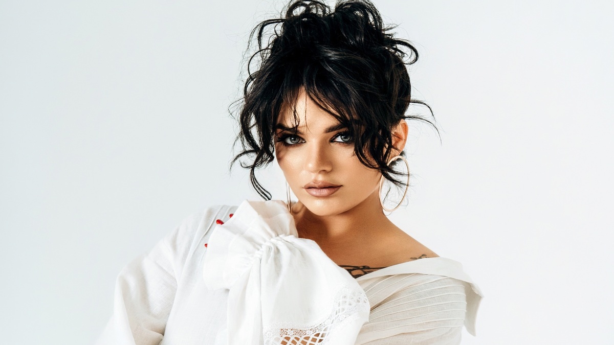 Повернення бохо: головний тренд весни 2026 року — пояснює стилістка Галина Денисюк