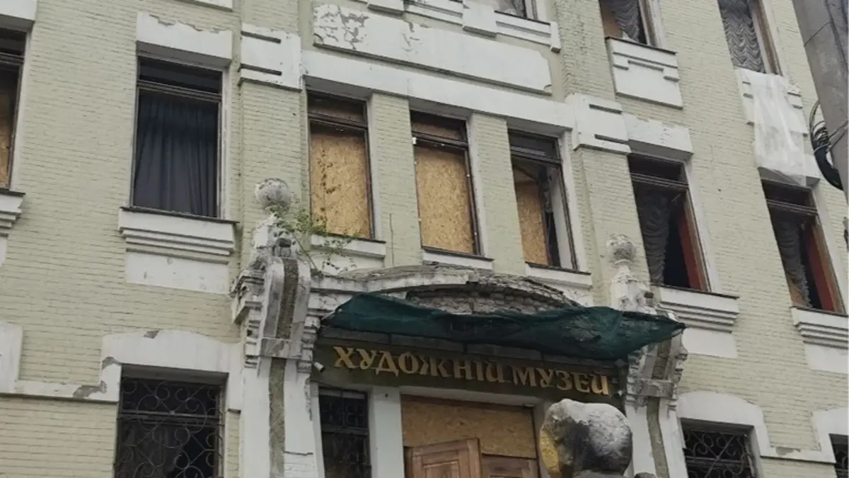 Росія атакувала мистецький виш в Одесі та пам’ятки культури у Дніпрі