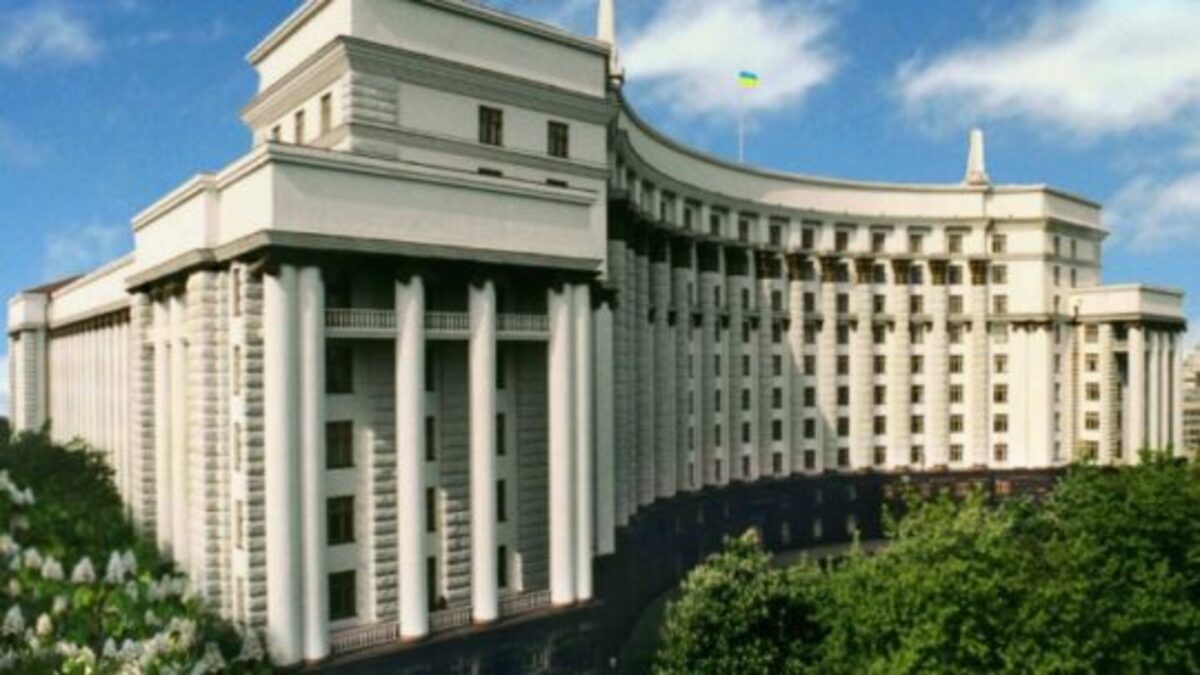 Уряд посилює фінансову стійкість Національної кіностудії імені Олександра Довженка