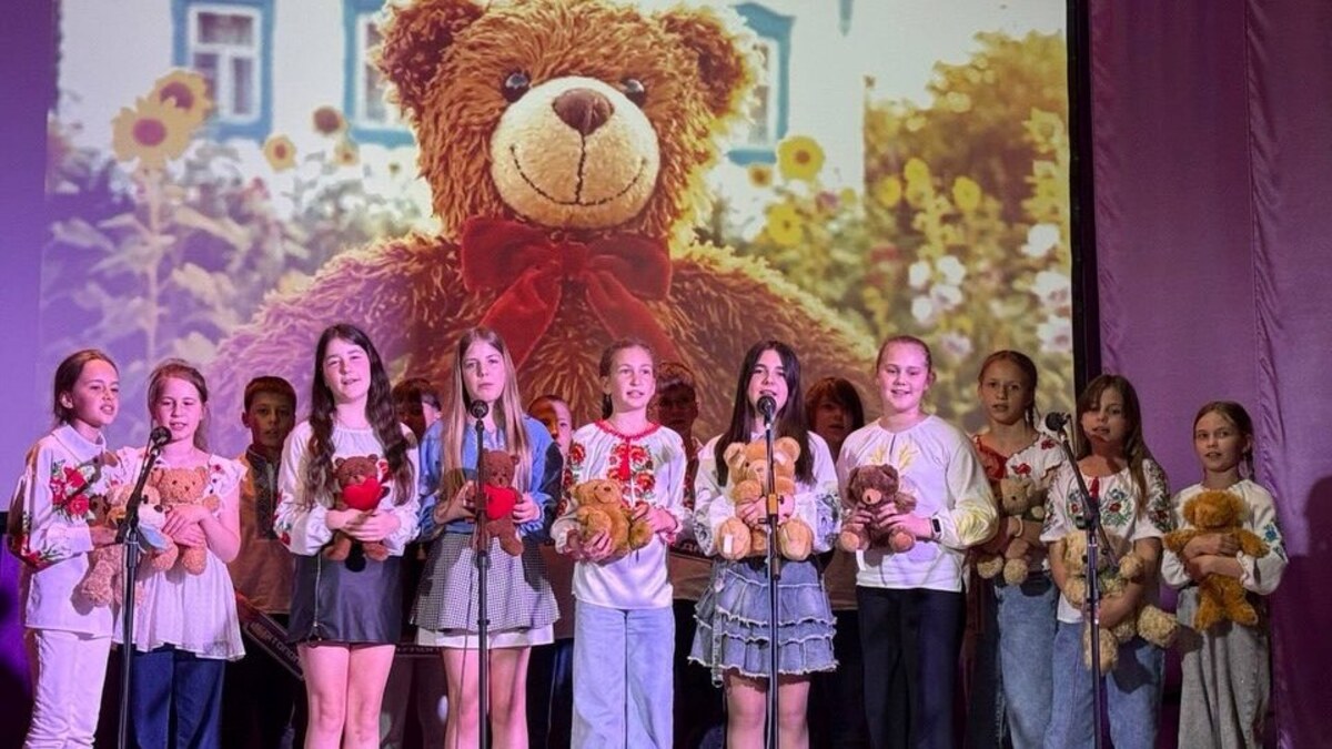 У ліцеї №38 конкурс “Соловейко” об’єднав покоління та запалив нові зірки