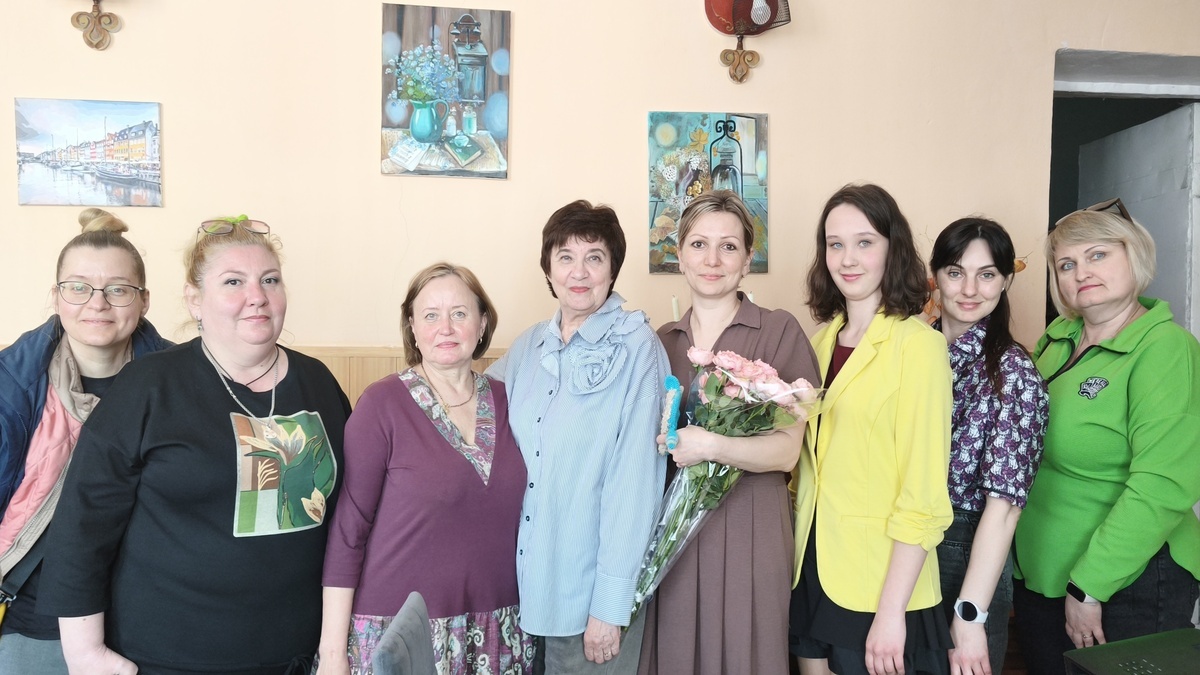 Світло між рядками: як Катерина Палагута вчила молодь Кам’янського помічати щастя