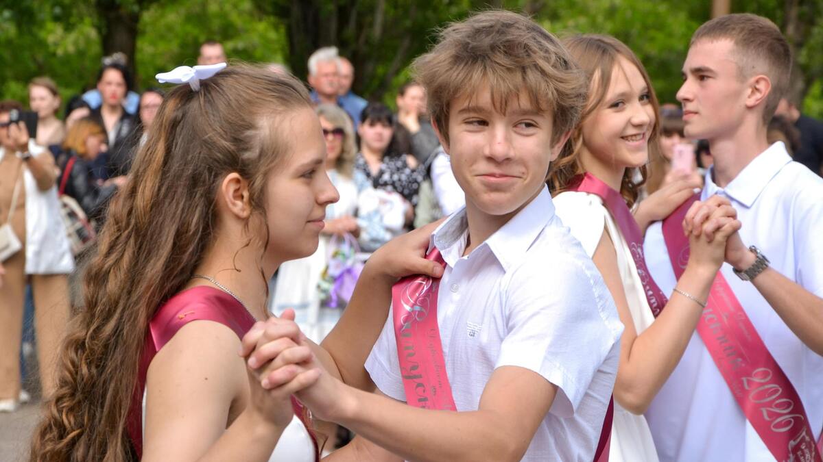 Останній дзвоник — старт нових життєвих історій та яскравих звершень