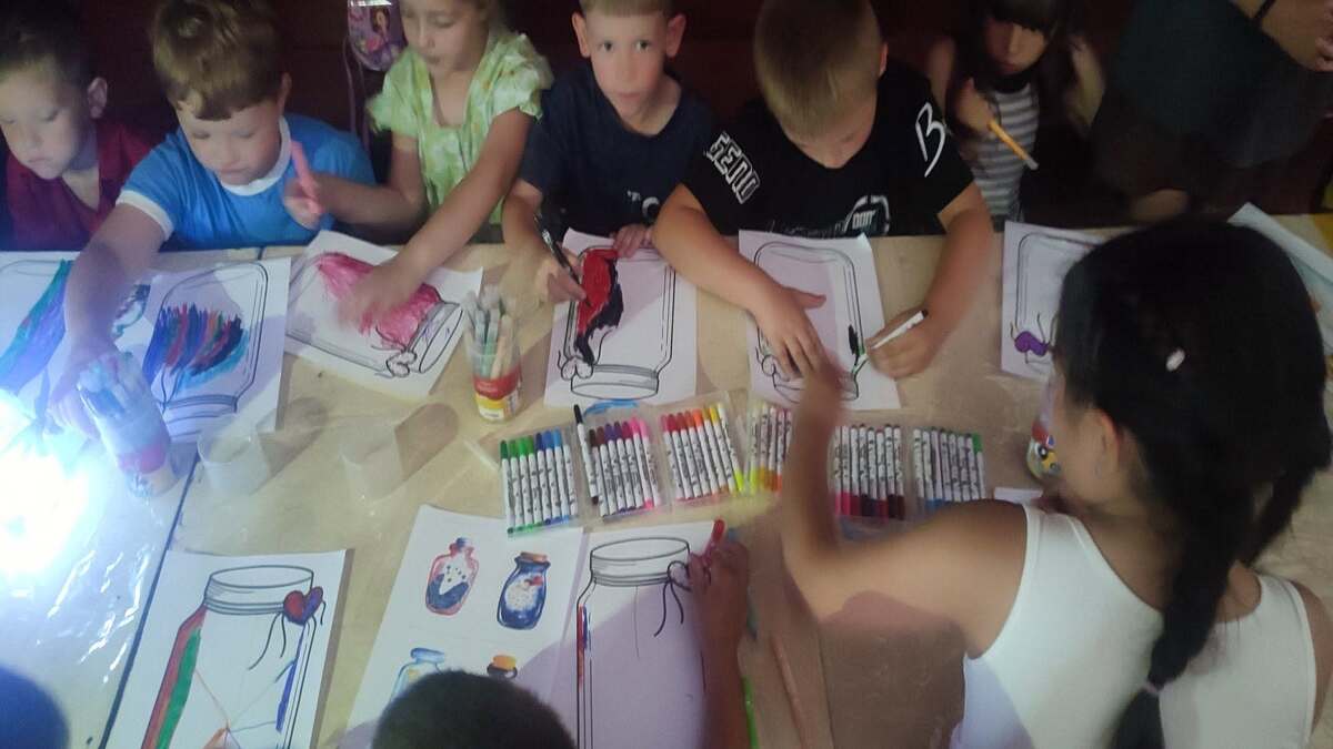 Для малышей из Карнауховки организовали мероприятие по психологической разгрузке и развлечениям