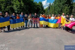 Після чотирьох років неволі додому повернувся воїн із Кам’янського