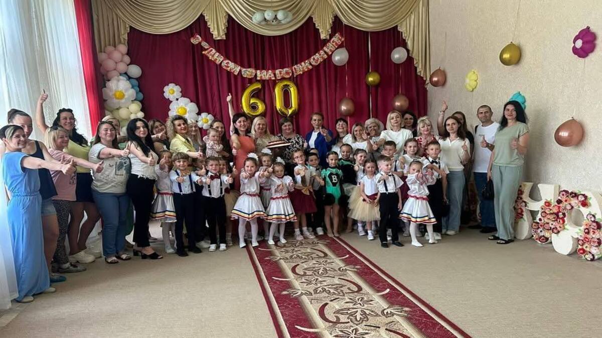 Воспитанники Каменской школы искусств №2 выступили на 60-летнем юбилее детского сада «Познайка»