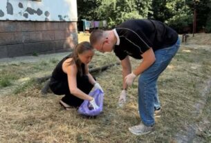 Активісти громадської організації “Бджола”провели екологічну акцію до Всесвітнього дня без поліетилену