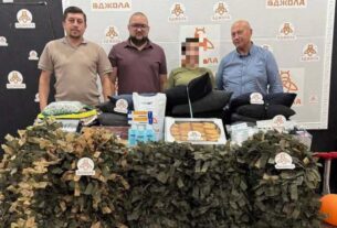 Підтримка фронту: “Бджола” та керівництво райради передали допомогу захисникам Дніпропетровщини