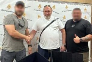Бійці ЗСУ отримали сонячну панель від Максима Голубицького та ГО “Бджола”
