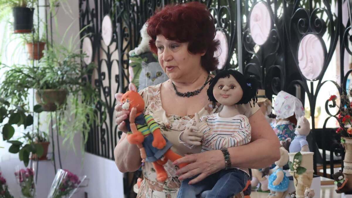 “Котики — муркотики”: у бібліотеці на Шевченка пройшов теплий творчий вечір