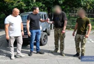 Ще одна машина для передової: захисники з Кам’янського отримали позашляховик