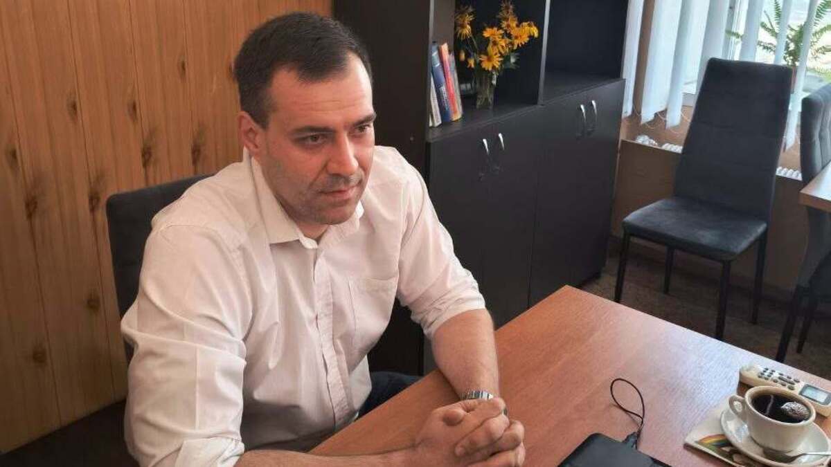 Срібло, наркотики та імперські амбіції: у бібліотеці на Шевченка відбулася лекція Микити Неманова